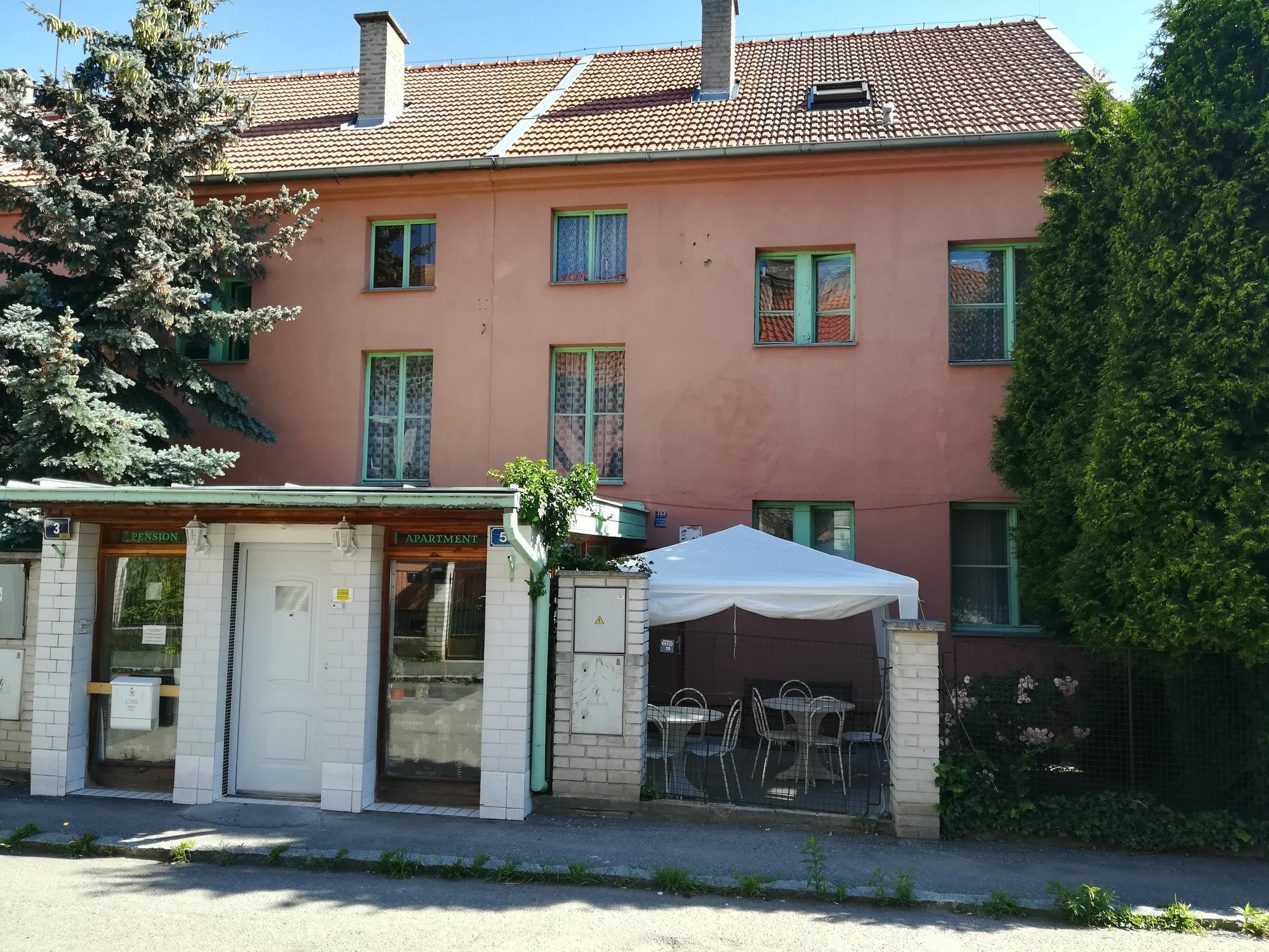Orbis Konukevi Prag